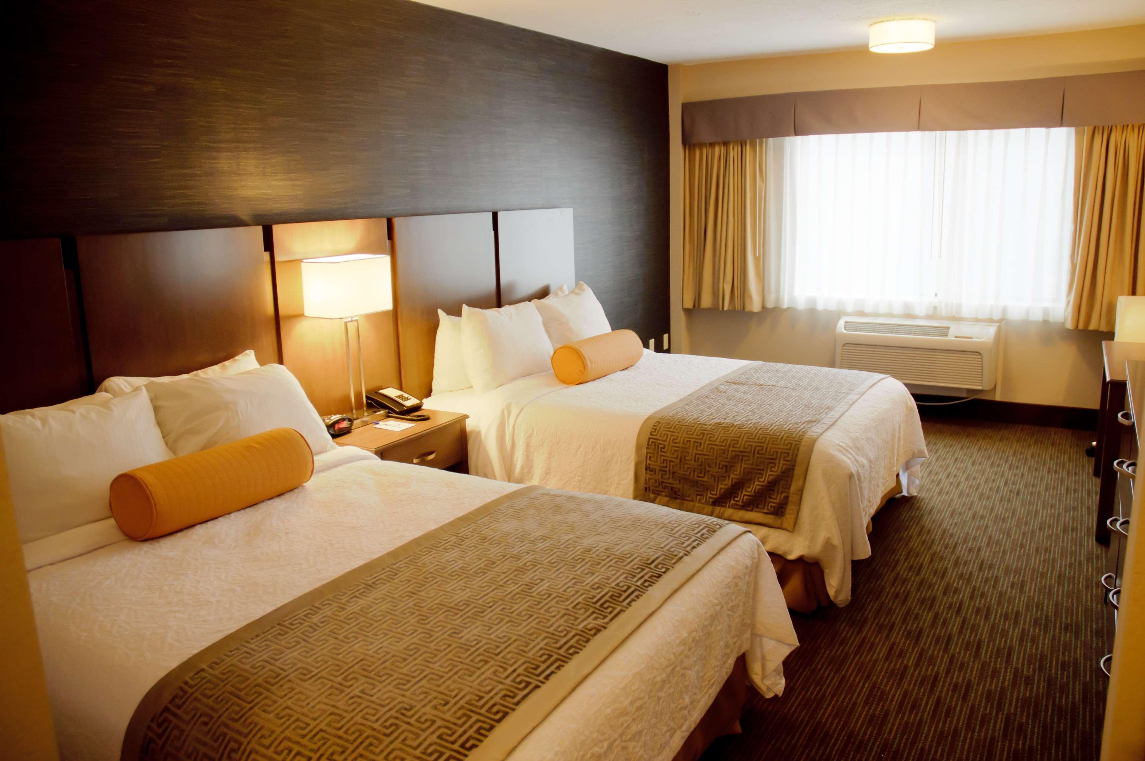 Best Western Plus Cotton Tree Inn Sandy Exterior photo
