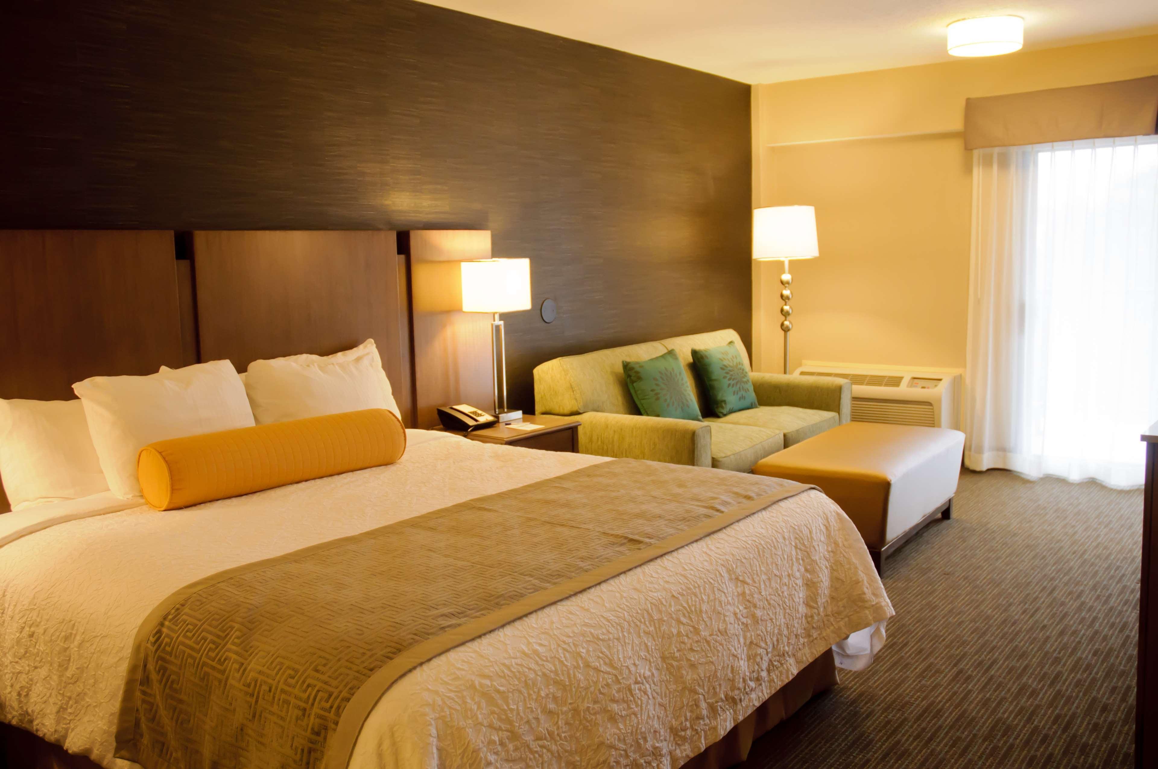 Best Western Plus Cotton Tree Inn Sandy Exterior photo