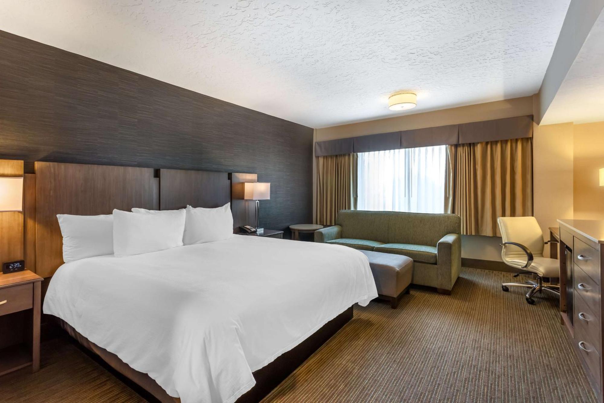 Best Western Plus Cotton Tree Inn Sandy Exterior photo